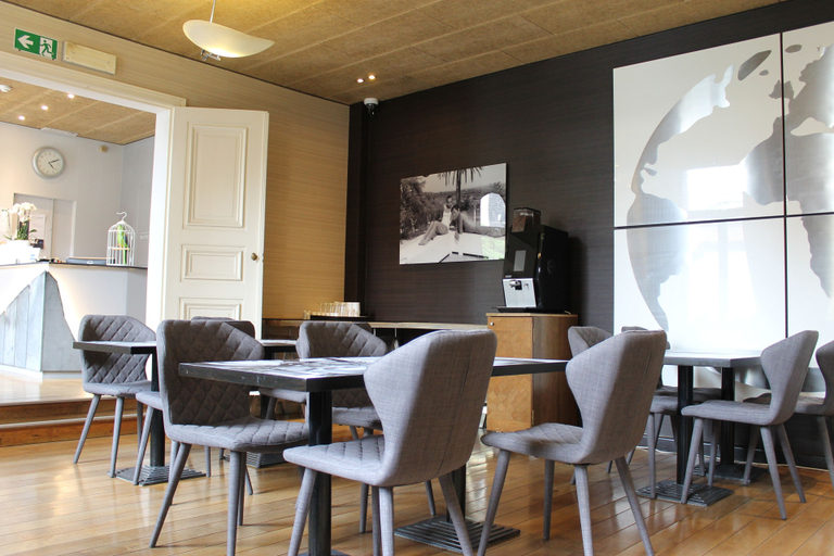 Food & Drinks, ホテル ダルカンタラ, Hainaut