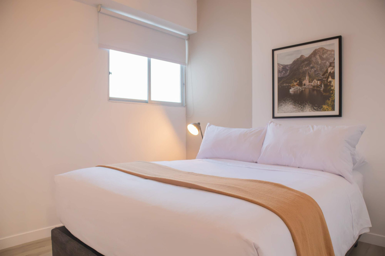 Room 3, w Minimalist 2BR w Balcony in Barranco, Lima