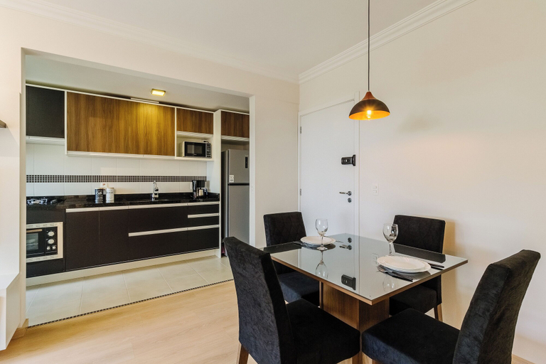 Private kitchen 5, Cozy and Well-located Apartment in POA - Rfa303, Porto Alegre