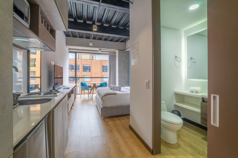 Room 5, w Wonderful 2BR in Parque Virrey, Santafé de Bogotá
