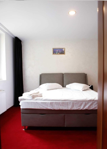 Bedroom 5, Pensiunea Lucy Sinaia, Sinaia