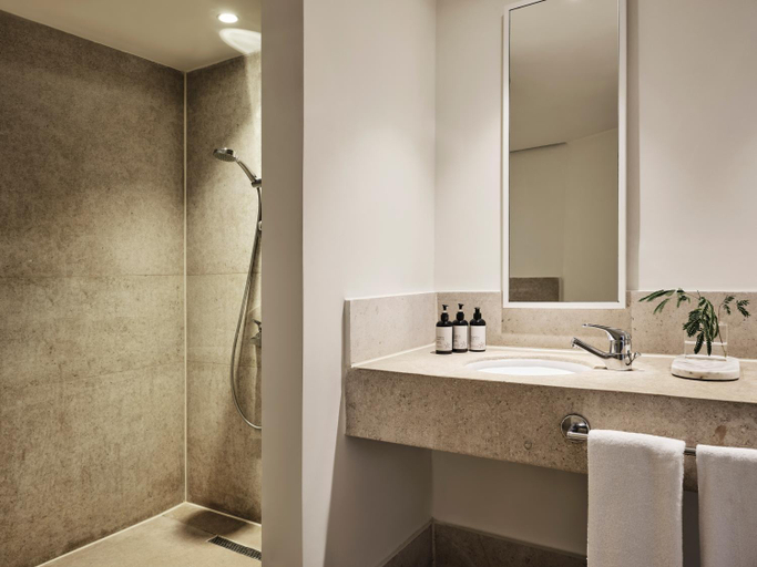 Bathroom 3, Captains Inn Hotel, Al-Ghurdaqah 2