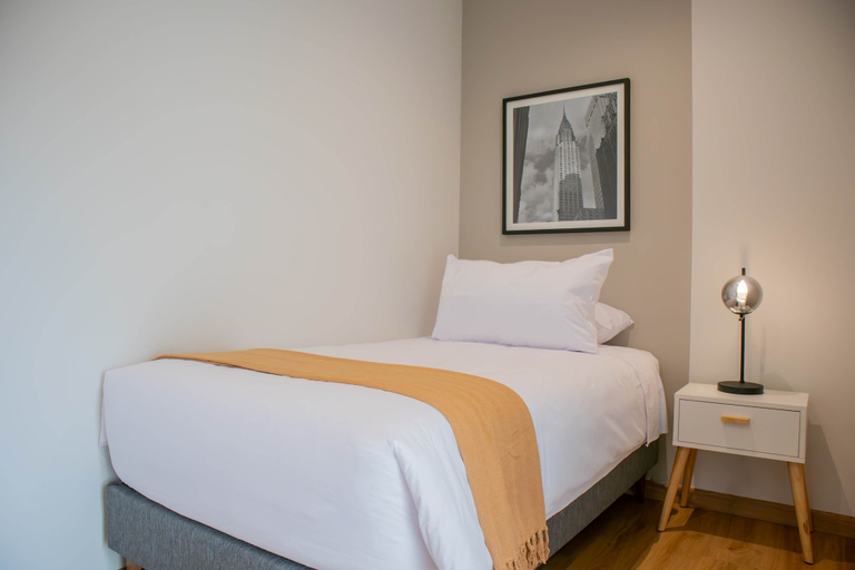 Room 2, Picturesque 2BR With Fantastic Pool in Miraflores, Lima