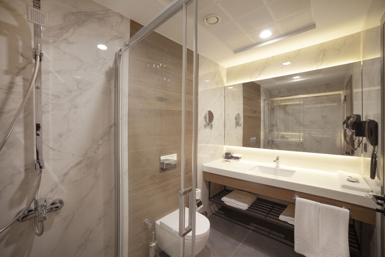 Bathroom 3, Granbella Hotel, Merkez