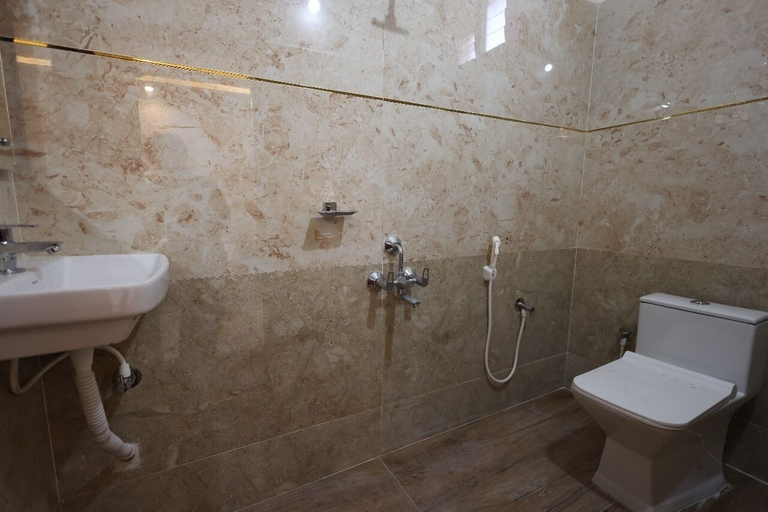 Bathroom 5, Jonna Grand, Chittoor