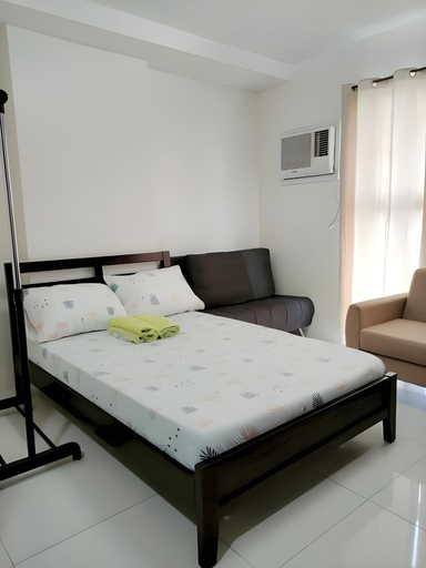 Bedroom 3, Fully Furnished Condo with Fast WIFI , Mandaue City