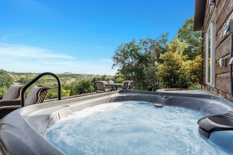 Outdoor spa tub, Buffalo Lodge - Stay for 8, Taney
