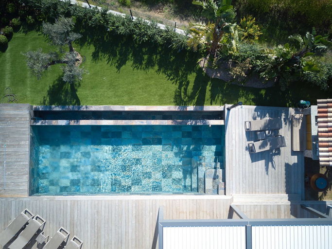 Room 2, Villa Riposu Jacuzzi Pool Beach Access on Foot, Corse-du-Sud