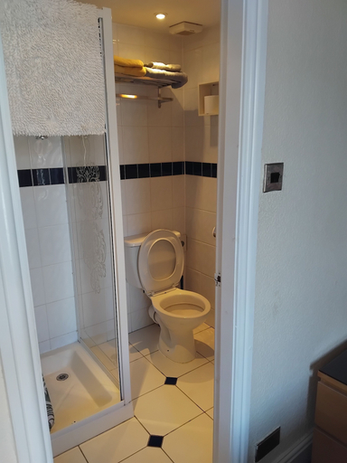 Bathroom, ASH LEA, Blackpool