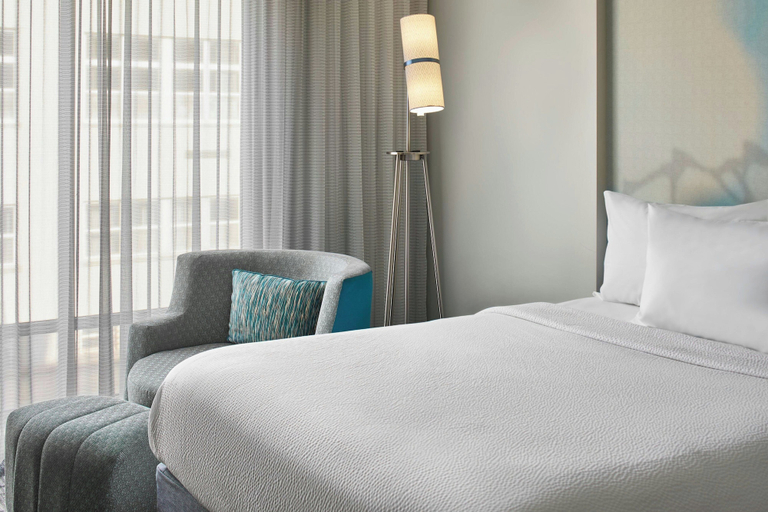 Bedroom 4, Courtyard by Marriott Albany Troy/Waterfront, Rensselaer