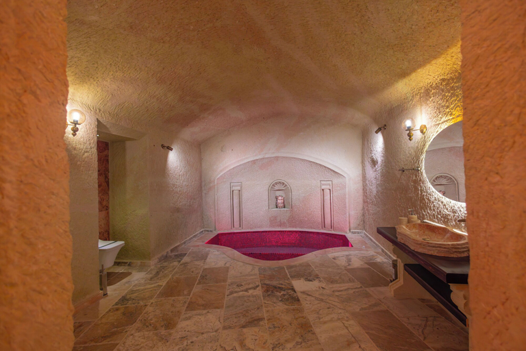 Bedroom 2, Lagoon Cave Suites, Ürgüp