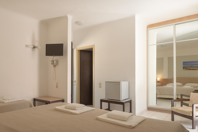 Bedroom 4, Sergios Hotel, Crete