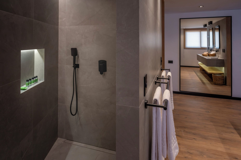 Bathroom 5