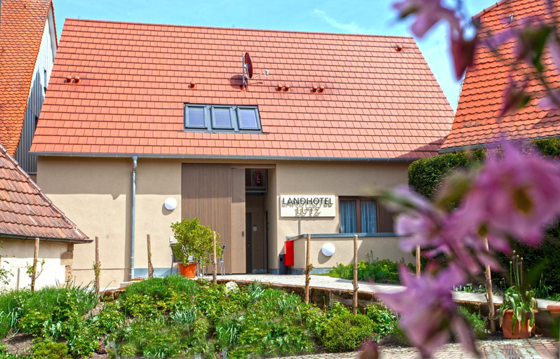 Exterior & Views 3, Landhotel Lutz UG, Karlsruhe