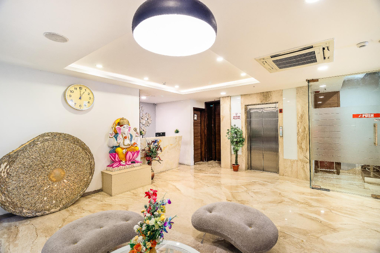 Public Area 2, Jagadish Hotel Brigade Road, Bangalore