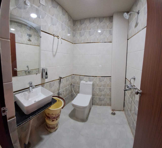 Bathroom, RAGHAVAM, Faizabad