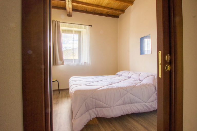 Bedroom 2, Agripodere il Falco - Tuscany Nature & Relax, Massa Carrara