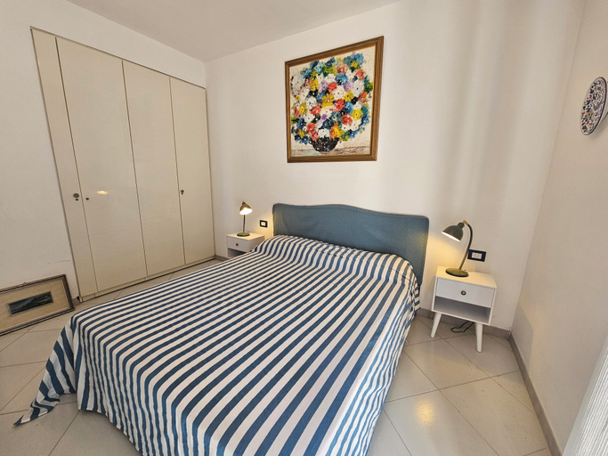 Bedroom 2, The Spanish at Capri, Napoli