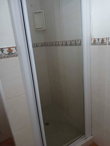 Bathroom 3, Oaktree Guest House, City of Johannesburg