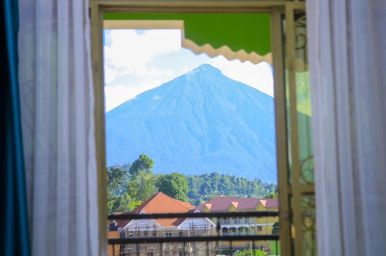 Others 5, CAR-NET HOTEL, Kisoro
