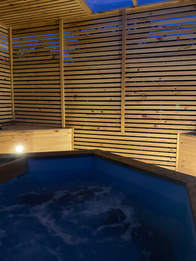 Sport & Beauty 5, Hostel Cala 816, Llanquihue