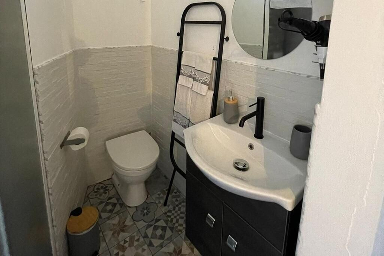 Bathroom 4, Da Nina, Palermo