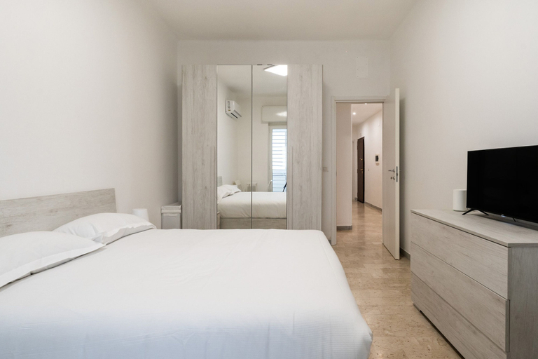 Bedroom 3, Febe Apartment by Wonderful Italy, Bari