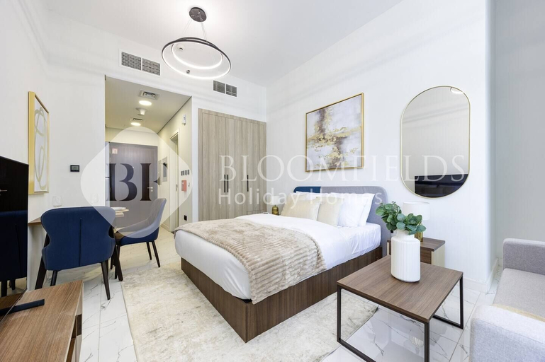 Bedroom 5, Bloomfields Elegant Pool View Stu The Ga, Abu Dhabi City