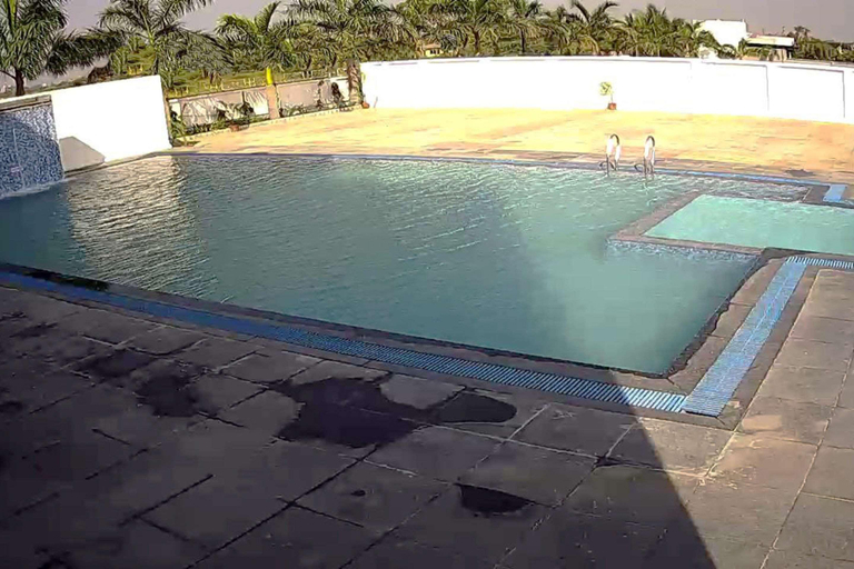Sport & Beauty 5, Comfort Inn Donil, Vadodara