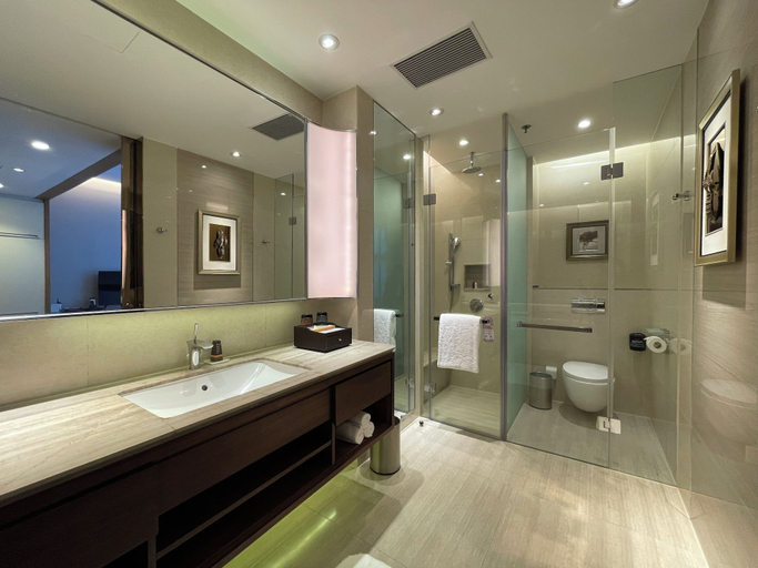 Bathroom 4, The Oct Harbour, Shenzhen - Marriott Executive Apartments, Shenzhen