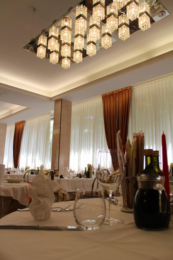 Food & Drinks 3, Hotel De Paris, Ravenna