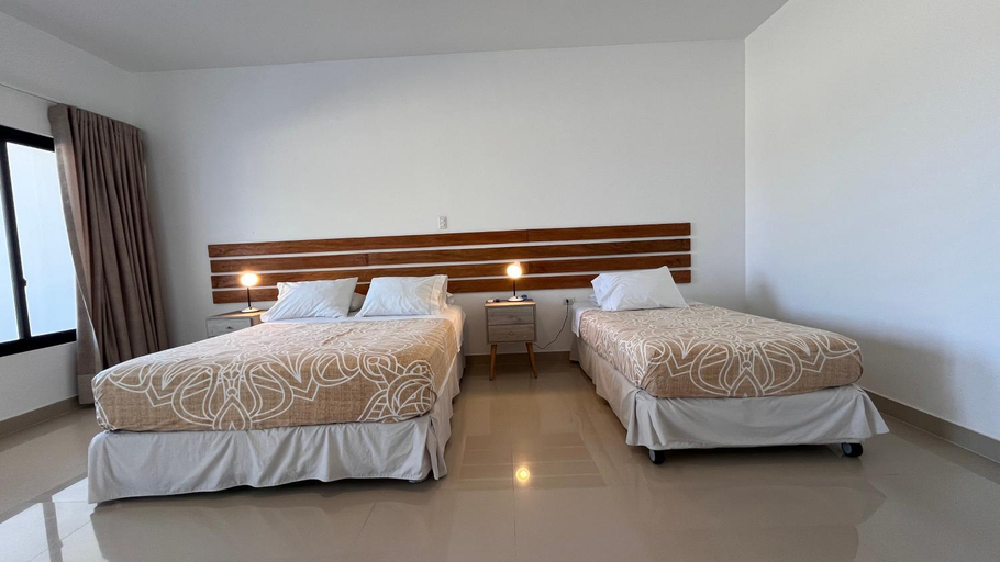 Bedroom 2, Las Hamacas, Contralmirante Villar
