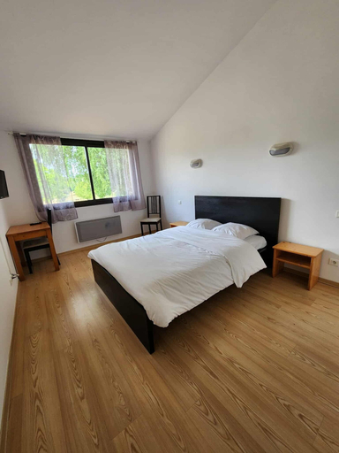 Bedroom 2, Domaine de Sangayrac, Aveyron