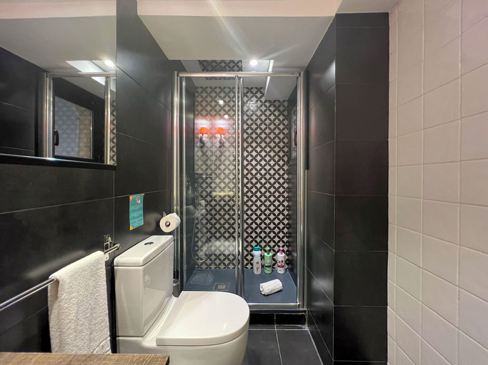 Bathroom 4, Stay U-nique Apartments Est, Barcelona