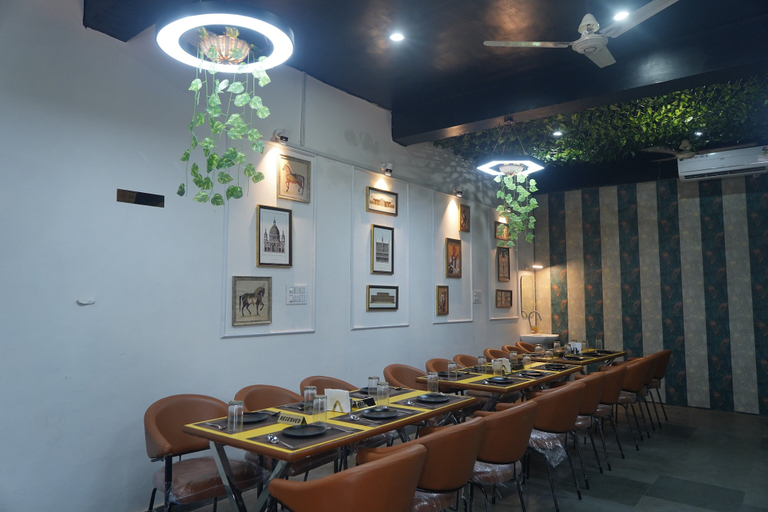 Food & Drinks 4, Hotel Raj Kamal & Garden, Gwalior