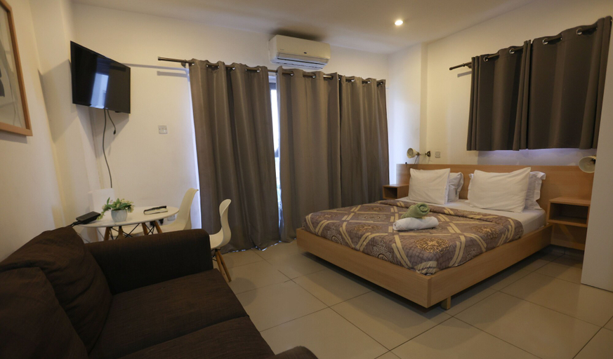 Others 5, Gallery Luxury Suites by Cozy, Accra
