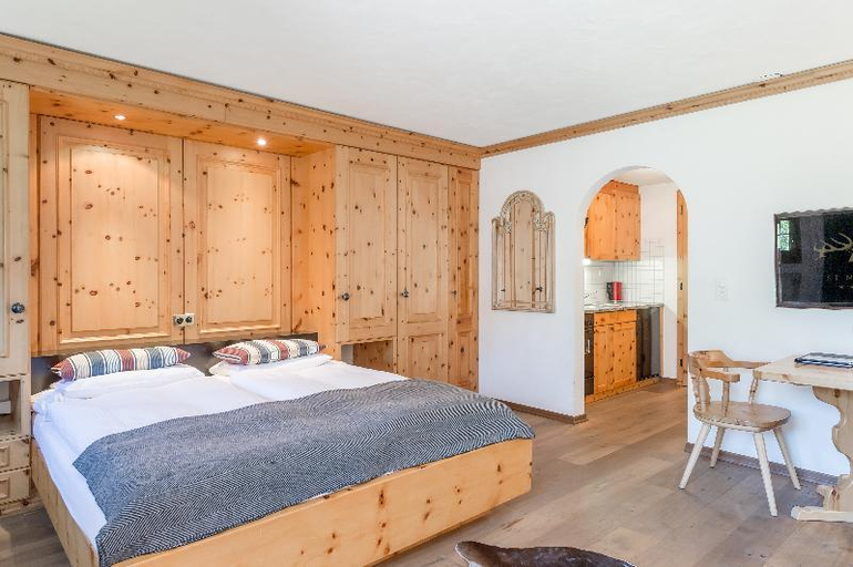 Bedroom 3, Boutique Hotel Cervus, Maloja