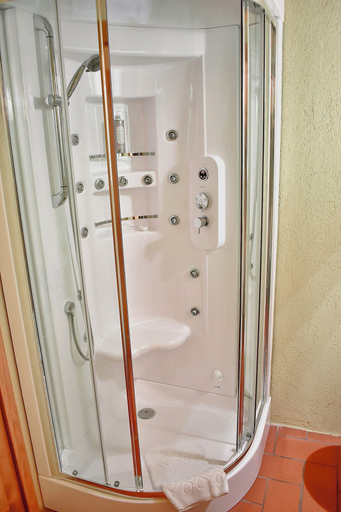 Bathroom 3, Lebbiano Residence Bio Resort, Florence