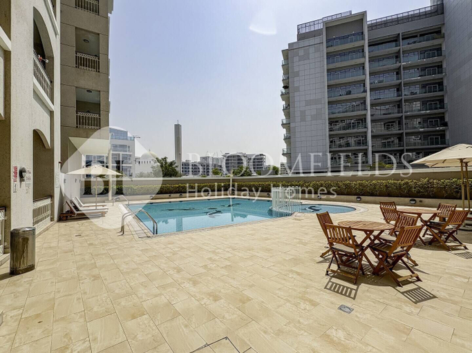 Sport & Beauty, Bloomfields Stylish Stu Burj View Arjan, Dubai