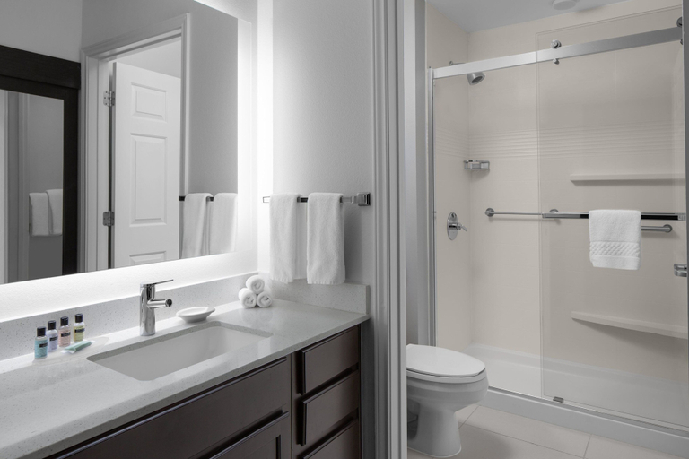 Bathroom 4, Residence Inn by Marriott Fort Worth Cultural District, Fort Worth