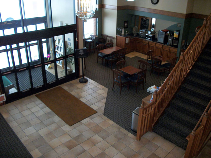 Public Area, AmericInn by Wyndham Beulah, Mercer