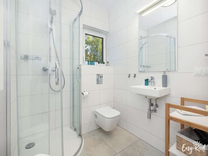 Bathroom, Studio in Niechorze Near Baltic Beach, Gryfice