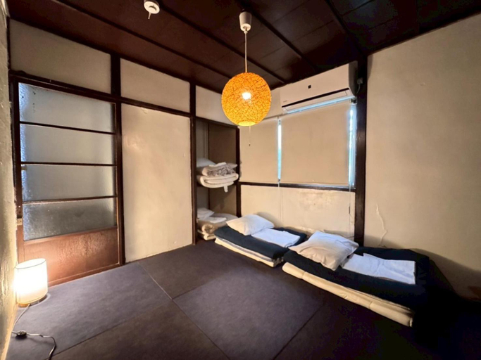 Bedroom 2, Yadokari House, Okayama