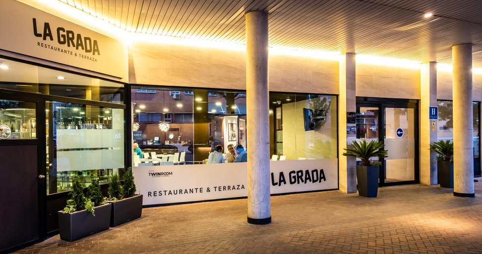 Public Area, täCH Madrid Airport, Madrid