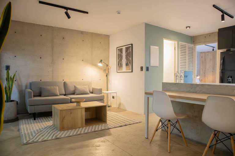 Room 3, w Phenomenal 1BR w Balcony in Barranco, Lima