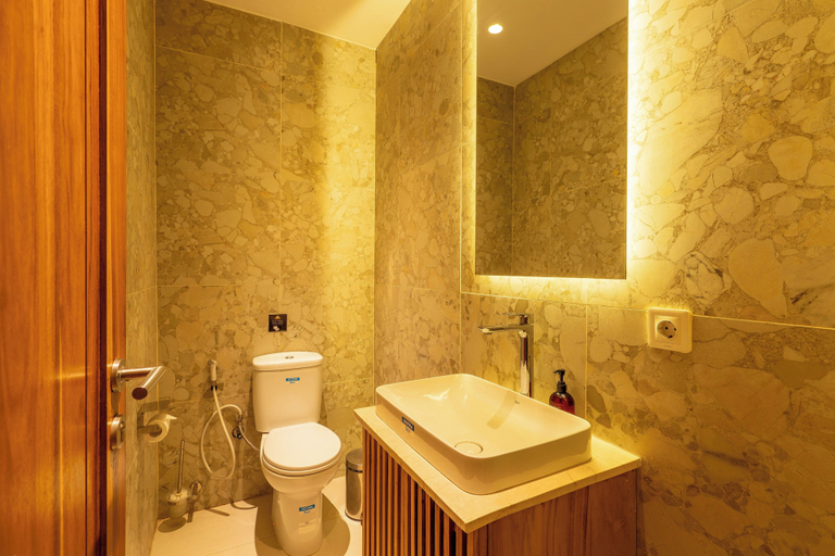 Bathroom 4, Premier Umalas Villa by Betterplace, Badung