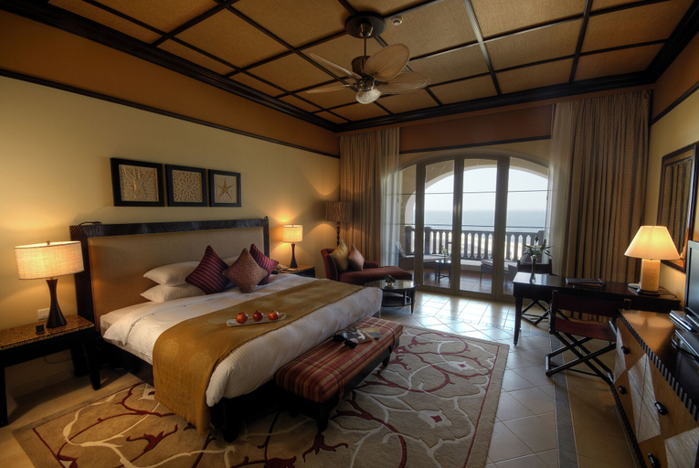 Bedroom 4, Desert Islands Resort & Spa by Anantara, Madinat Zayed