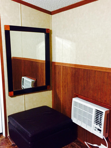 Others 5, Grand Inn, Reagan