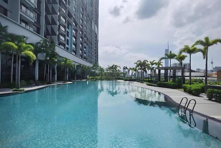 Others 5, Delemen Suites, Kuala Lumpur
