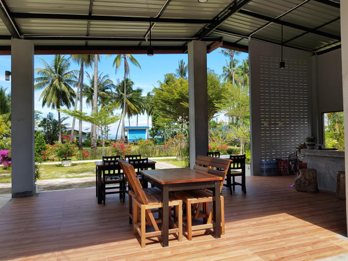 Public Area 2, Mook Ing Lay, Kantrang